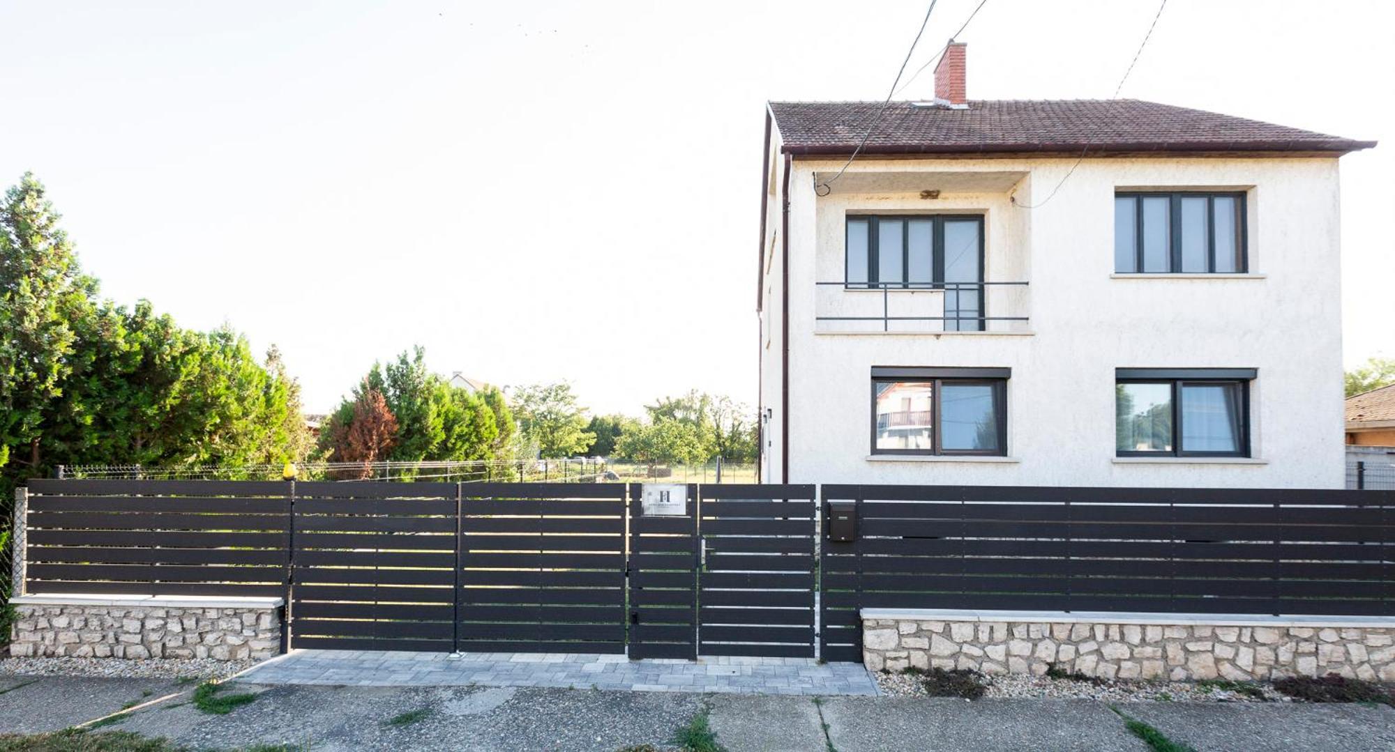 Horvath Apartman Фертёд Экстерьер фото